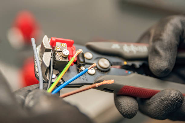 Best Commercial Electrician Services  in Medford, MN