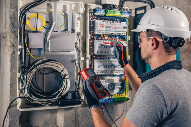 Best Licensed Electrician  in Medford, MN