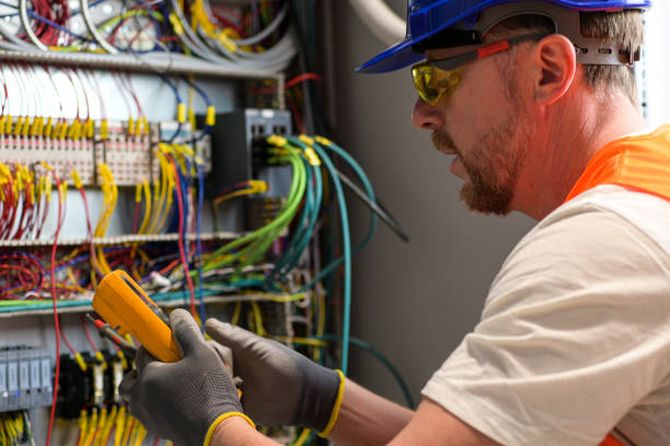 Best Local Electrician Companies  in Medford, MN